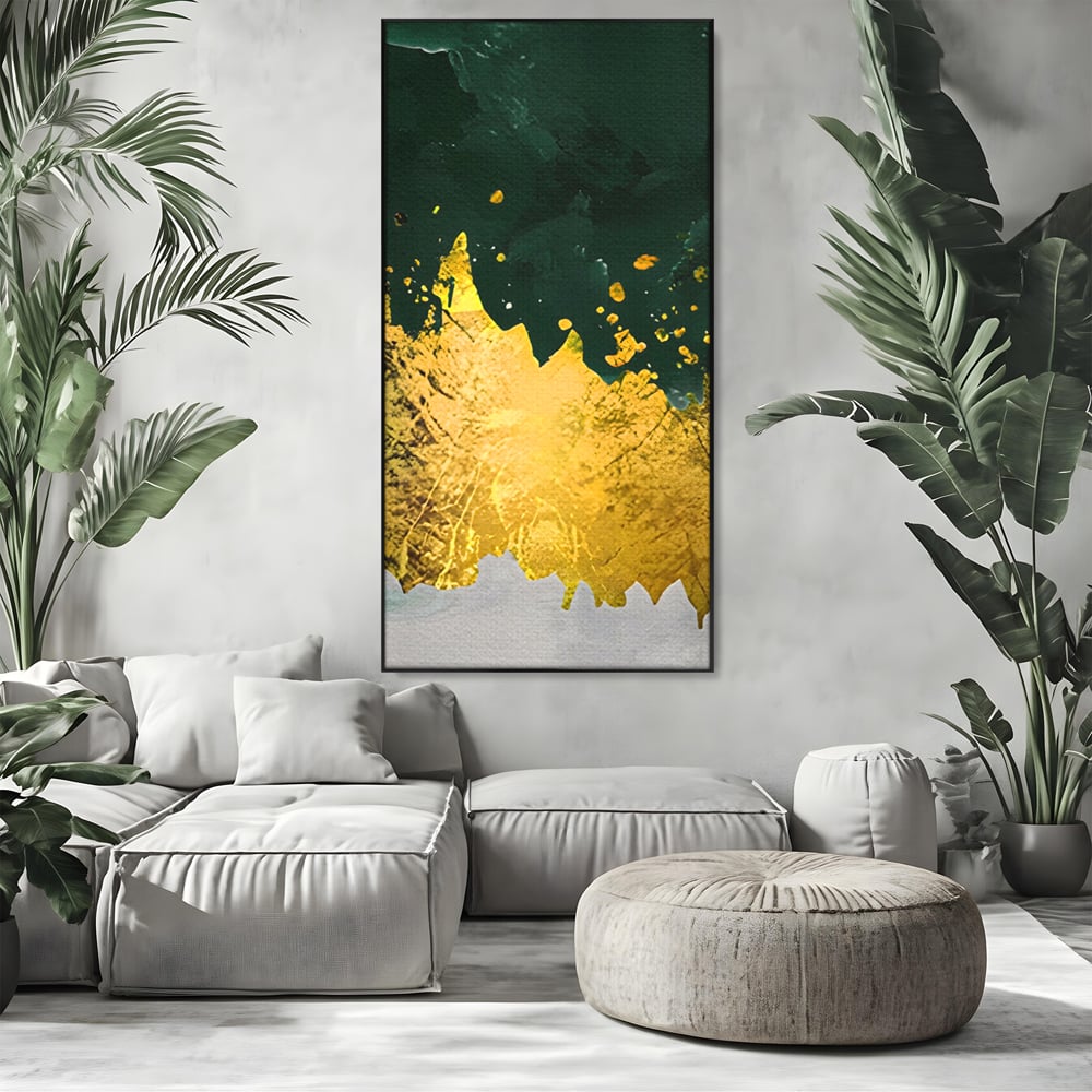 Tablou canvas cu tablou canvas abstract verde si auriu, in rama de aluminiu negru, pe perete intr-un living